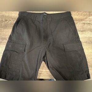 Mens Levi Cargo Short - Black